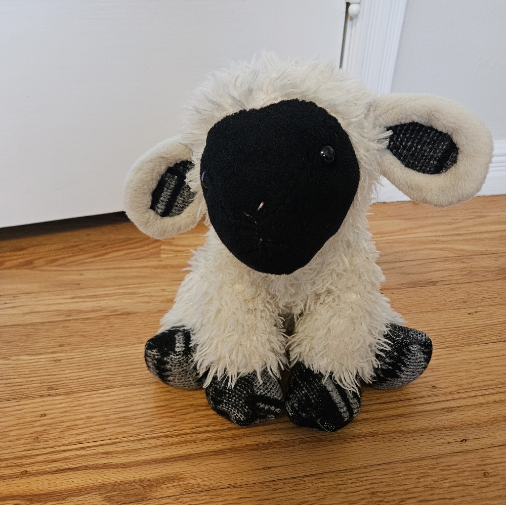 Gund × Pendleton Fannie Stuffed Lamb